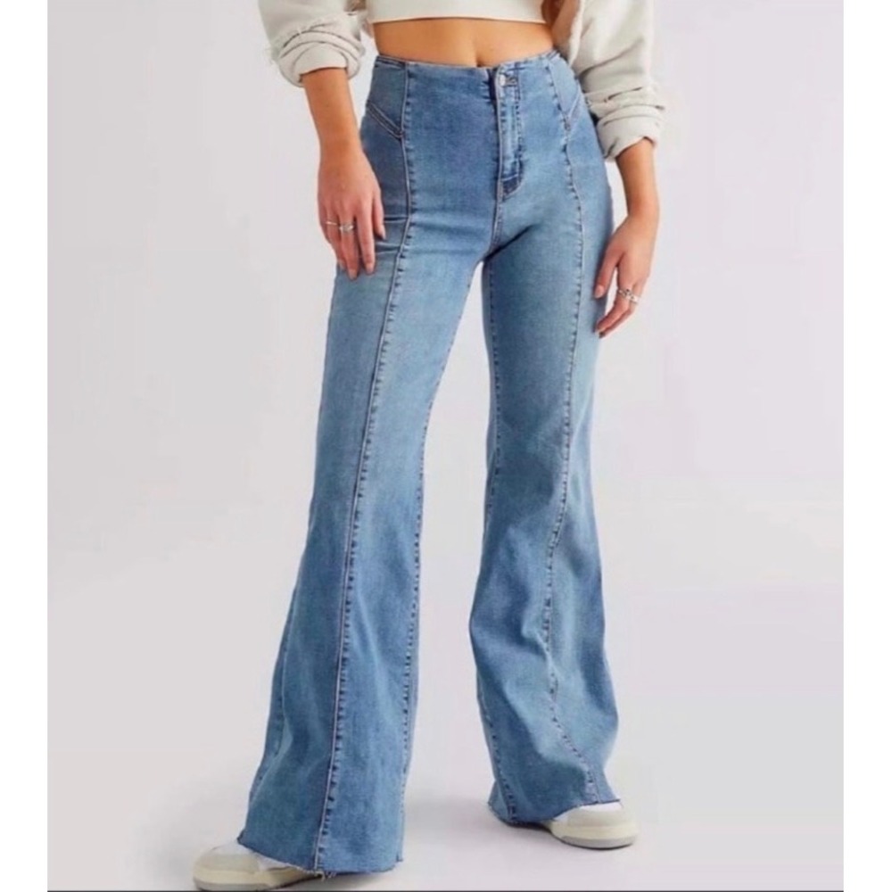 Free People We The Free Just Float On Flare Jeans Light Wash Blue 32 High Rise
